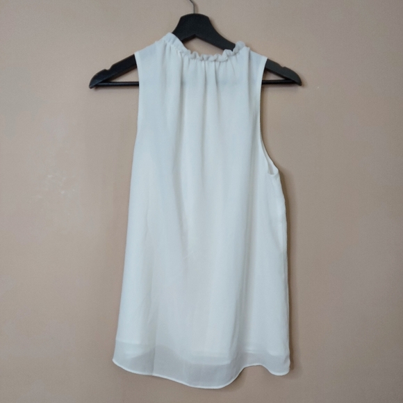 Naked Zebra sleeveless blouse with ruffle neckline details - Picture 7 of 7